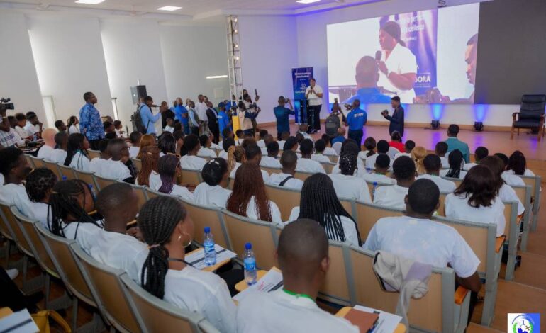  Bourse Execellentia  » SPÉCIAL LUALABA BORA  » : 300 candidats ont pris part au test d’admission à l’UNIKOL