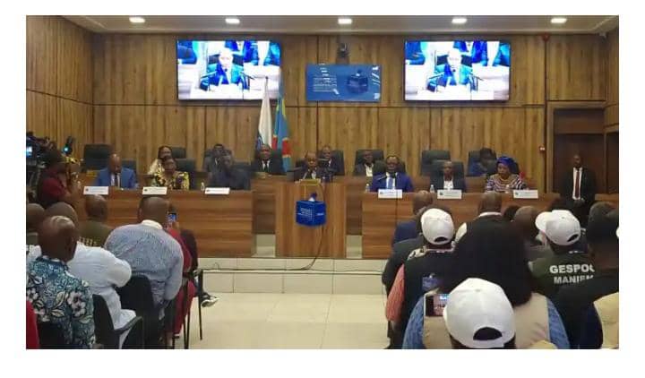  Législatives 2023 : voici la liste des 56 députes élus de Kinshasa dont Muyaya, Kabuya, Mwaba, Kibuka, Kazadi, Vuanga…