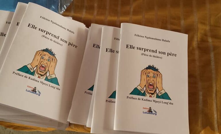  Littérature : « Elle surprend son père et être indispensable », deux ouvrages de Félicien Ngalamulume porté sur les fonts baptismaux