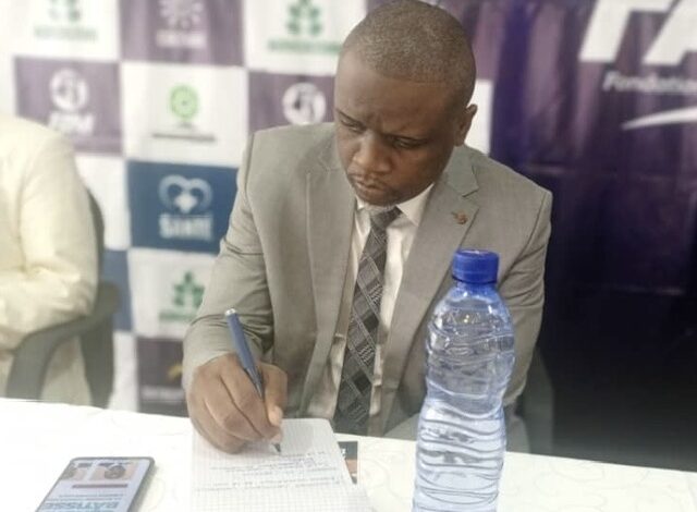 Le Professeur Patrick Onoya Mobilise la Jeunesse pour un Accord de Paix entre la RDC et le Rwanda