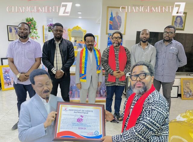 Christophe Mboso honoré : le FJSP-Fatshi20 lui décerne un Certificat de Mérite Patriotique