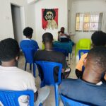 ADESCO : Respectueux des décisions de l&rsquo;État, Son Excellence Tony Kanku Shiku reporte les festivités du 3ᵉ anniversaire du Parti